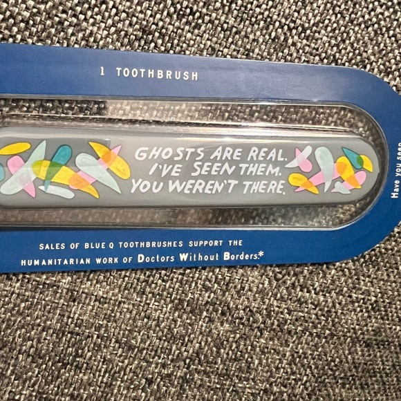 New in package Blue Q Toothbrush - Picture 4 of 6